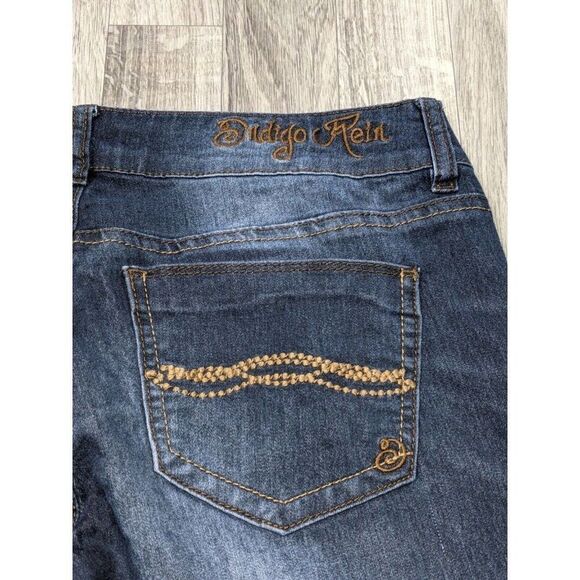 (3/$35) Indigo Rein Juniors Size 7 Skinny Embroidered Whiskered Denim Blue Jeans - Picture 3 of 11